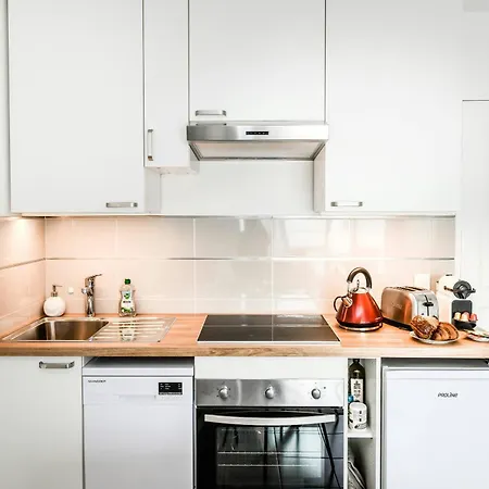 Cocon Prestige Lyonnais : Sécurité Et Commodités Apartamento *