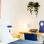 T2 Cocon Prestige Lyonnais : Securite Commodites * Vénissieux
