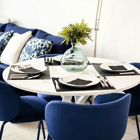 T2 Cocon Prestige Lyonnais : Securite Commodites דירה