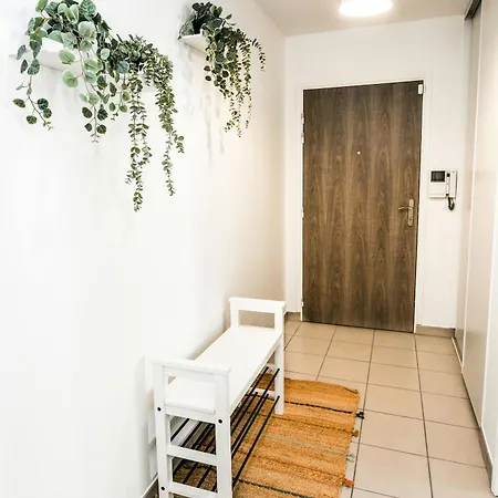 T2 Cocon Prestige Lyonnais : Securite Commodites דירה Vénissieux