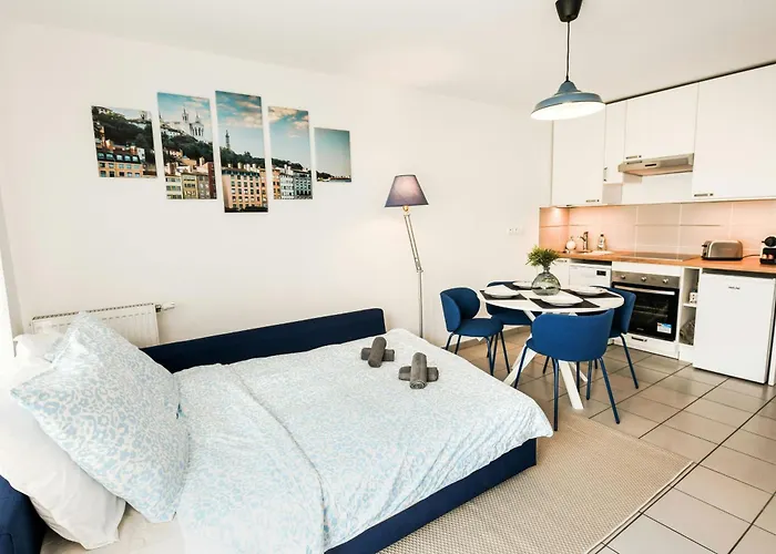 דירה T2 Cocon Prestige Lyonnais : Securite Commodites *